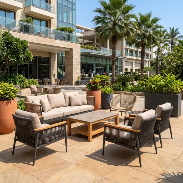 Reliable B2B outdoor furniture suppliers exporting wholesale outdoor dining sets and commercial patio furniture.