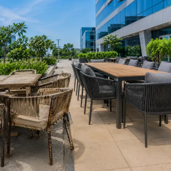 Marine-grade aluminium cafeteria furniture for corporate campuses in Pune